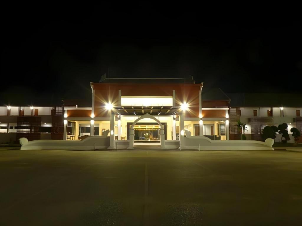 The Impress Nan Hotel Extérieur photo